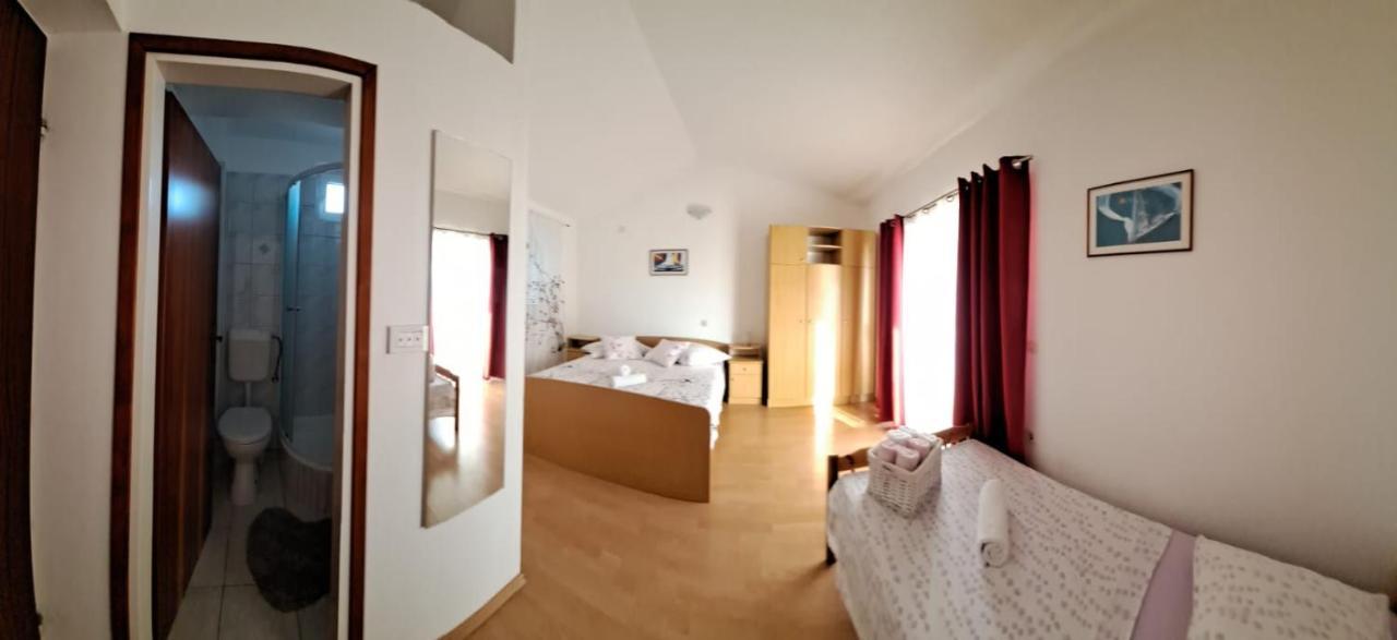 Apartments Garac ดูกีรัท ภายนอก รูปภาพ