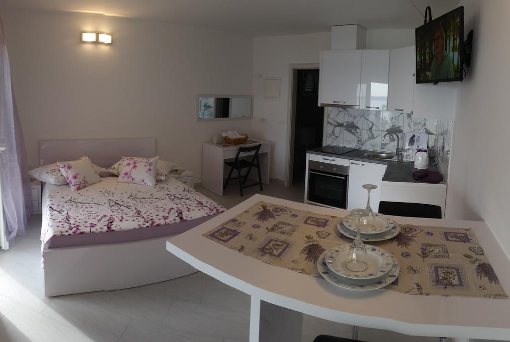 Apartments Garac ดูกีรัท ภายนอก รูปภาพ