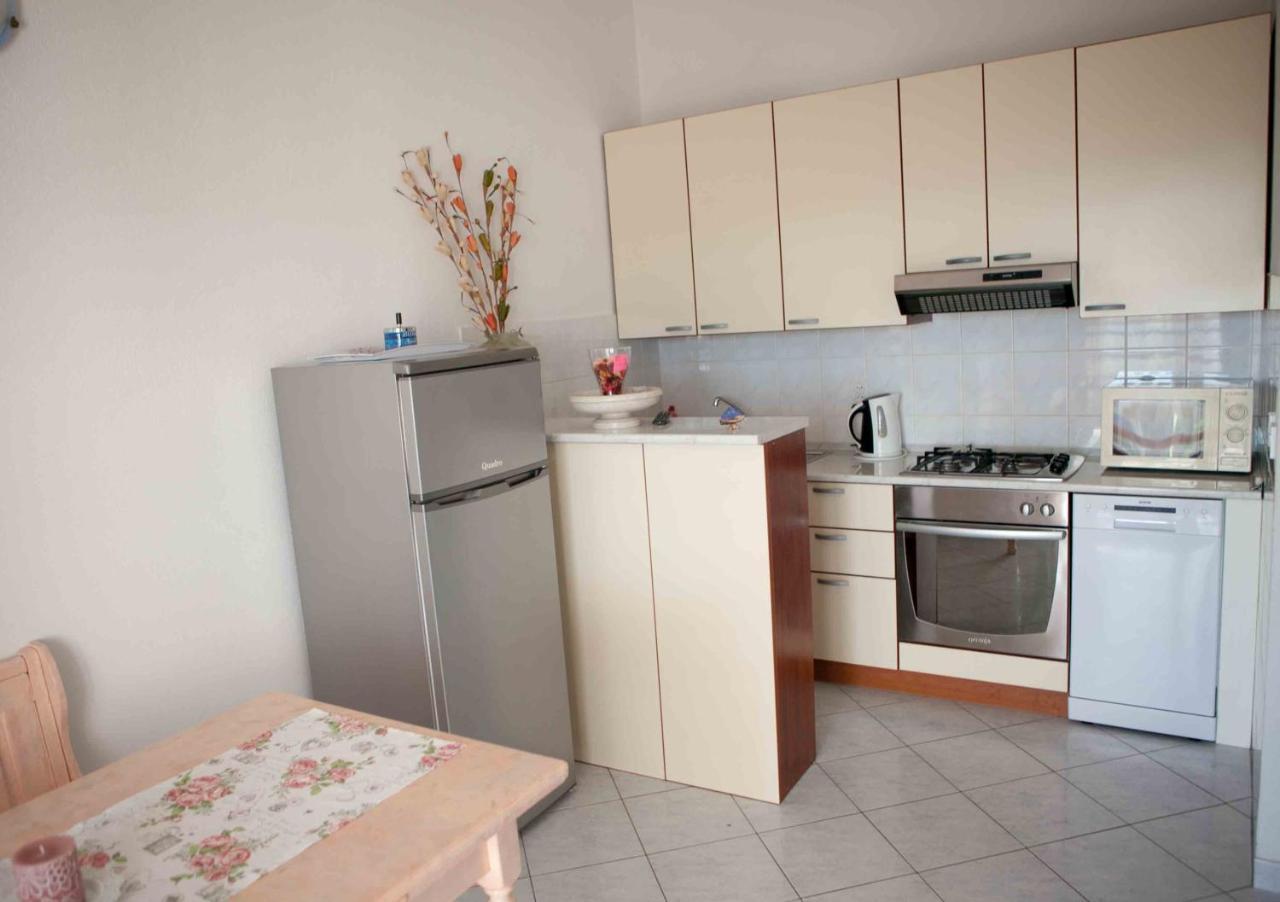 Apartments Garac ดูกีรัท ภายนอก รูปภาพ