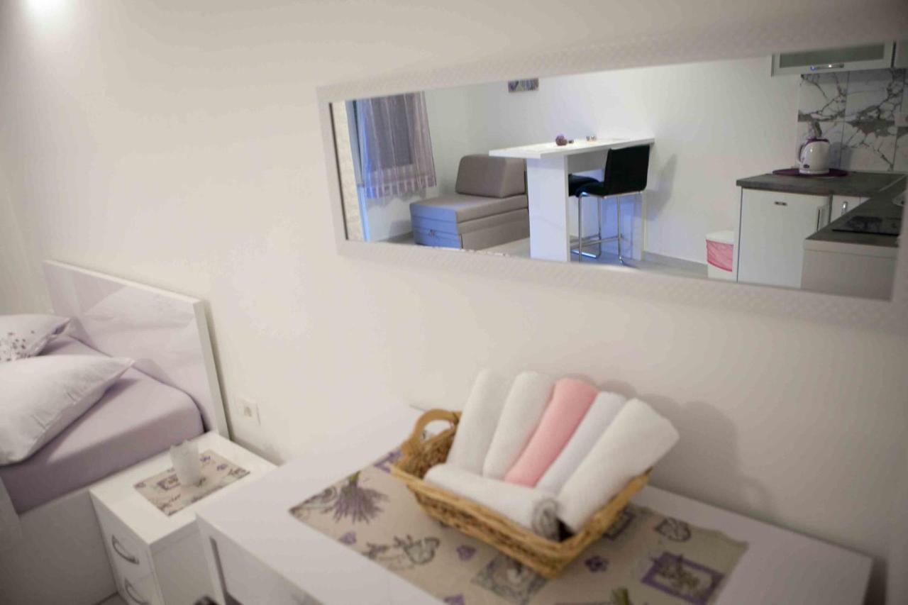 Apartments Garac ดูกีรัท ภายนอก รูปภาพ